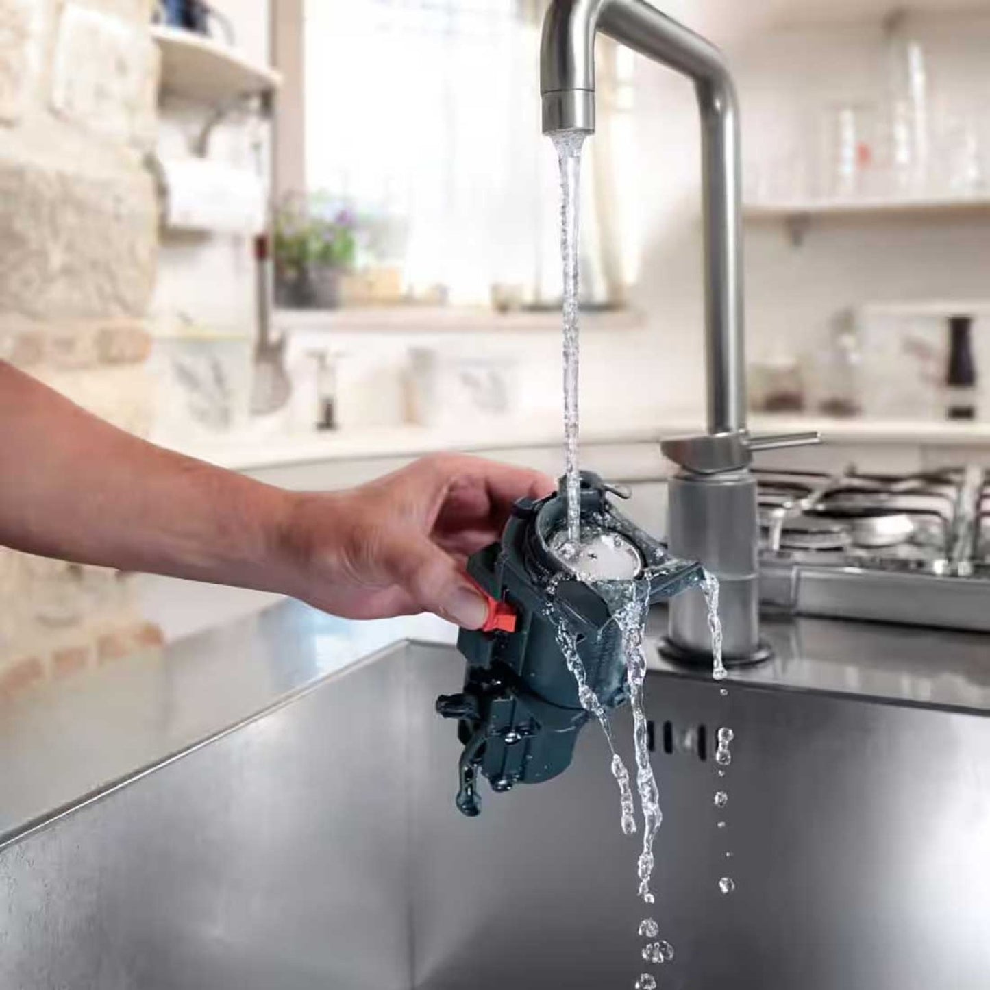 De'Longhl Magnifica Evo ECAM29043SB Fully Automatic Coffee Machine &Traditional Frother